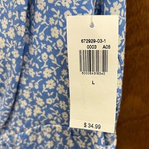 NWT Old Navy Blue Floral Elastic Back Shorts Romper Size L